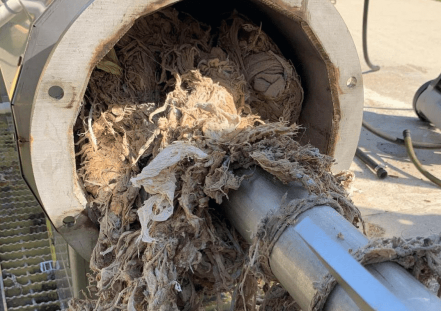 Wipes, Tissues in sewer drain